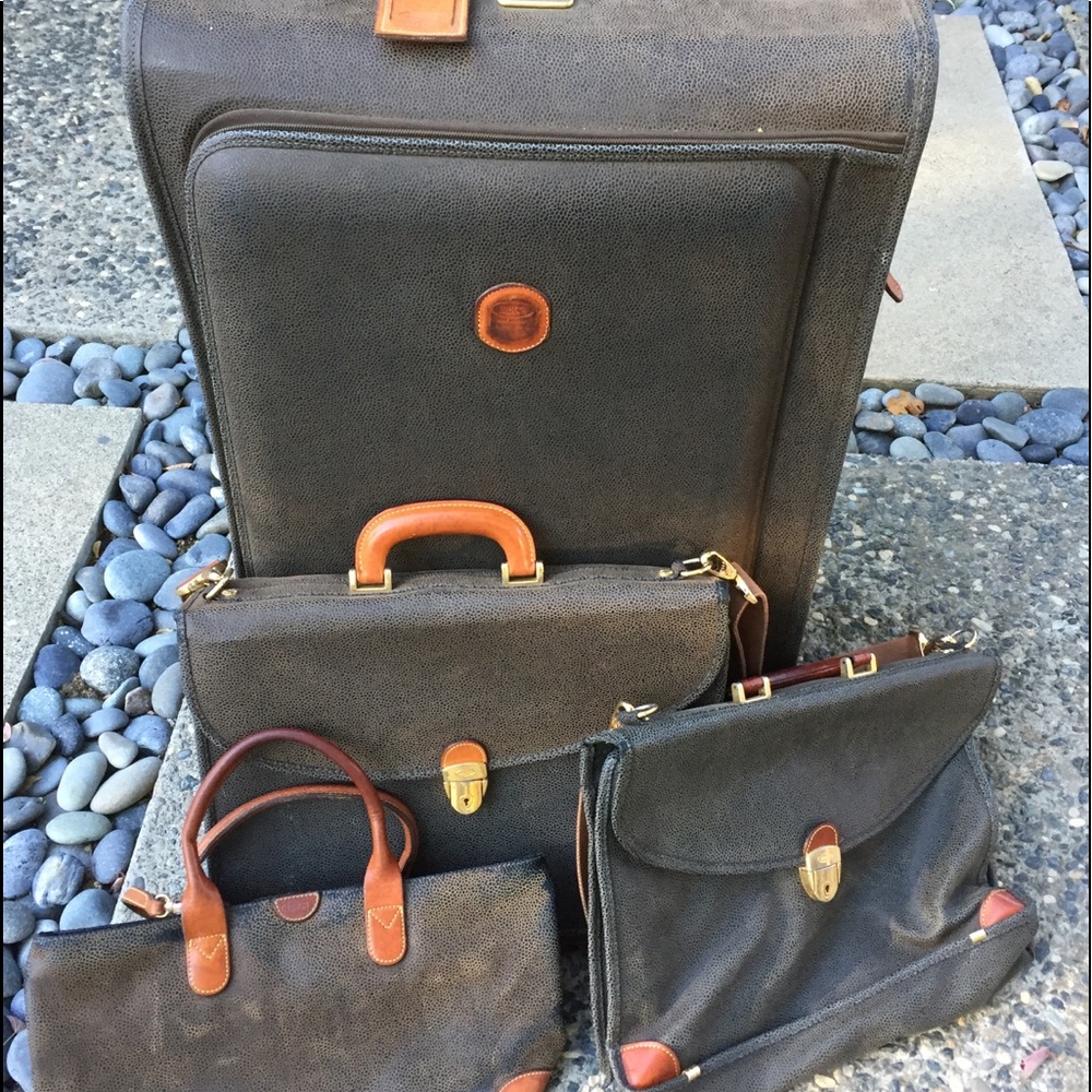 Bric’s Magellano Olive luggage set